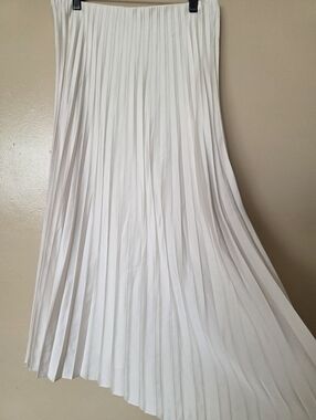 J Crew Gwyneth Cream Pleated Midi Slip Skirt Pull On Flowy Minimalist Old Money